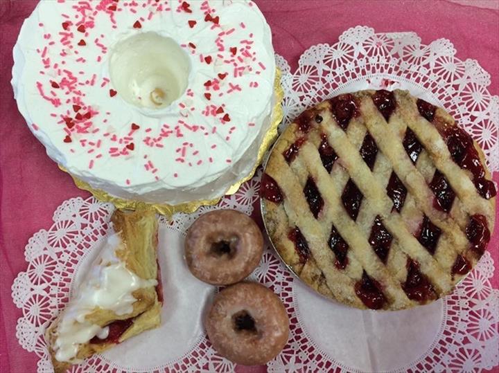 Homer's Deli And Sweetheart Bakery Bakery Clinton, IA